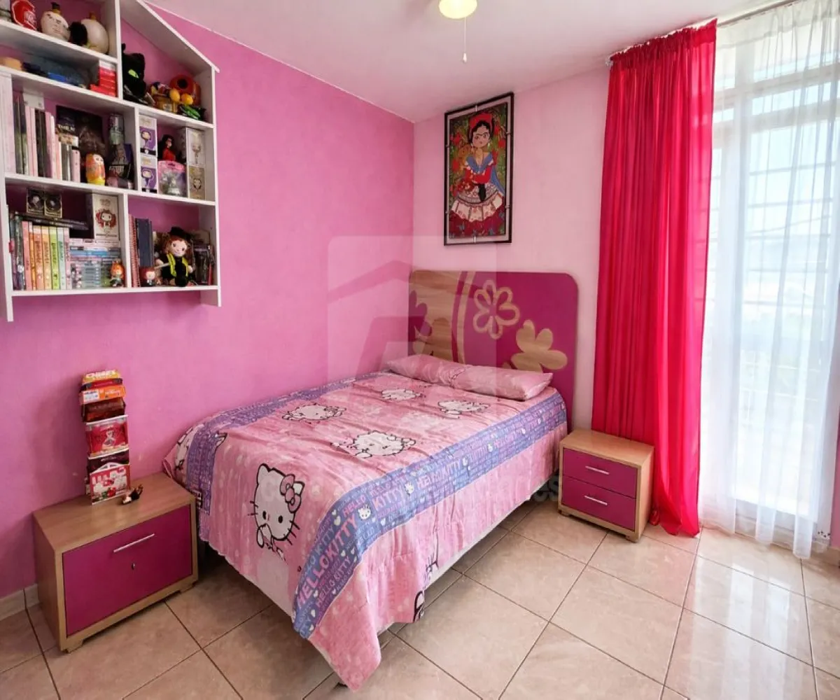 Casa En Venta,Tlaquepaque,Juan Álvarez 10 46, San Pedro Tlaquepaque, Jalisco 45610, 4 Habitaciones,2 Baños,Juan Álvarez,3,pbD6td9