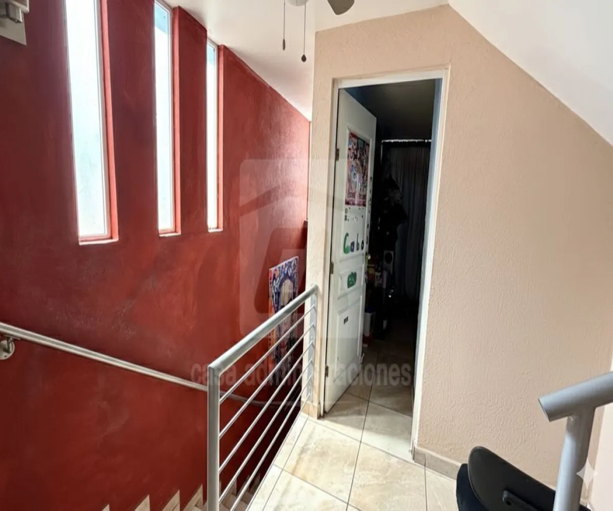 Casa En Venta,Tlaquepaque,Juan Álvarez 10 46, San Pedro Tlaquepaque, Jalisco 45610, 4 Habitaciones,2 Baños,Juan Álvarez,3,pbD6td9