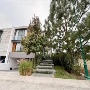 Casa En Venta,San Juan de Ocotán,Avenida Vallarta Eje Poniente 2701, Zapopan, Jalisco 45019, 3 Habitaciones,5 Baños,Avenida Vallarta Eje Poniente,3,pnMtMiN