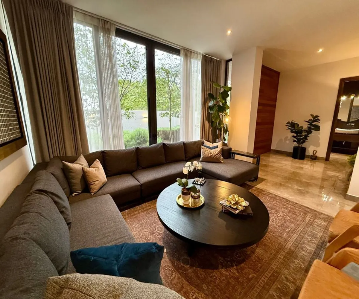 Casa En Venta,San Juan de Ocotán,Avenida Vallarta Eje Poniente 2701, Zapopan, Jalisco 45019, 3 Habitaciones,5 Baños,Avenida Vallarta Eje Poniente,3,pnMtMiN