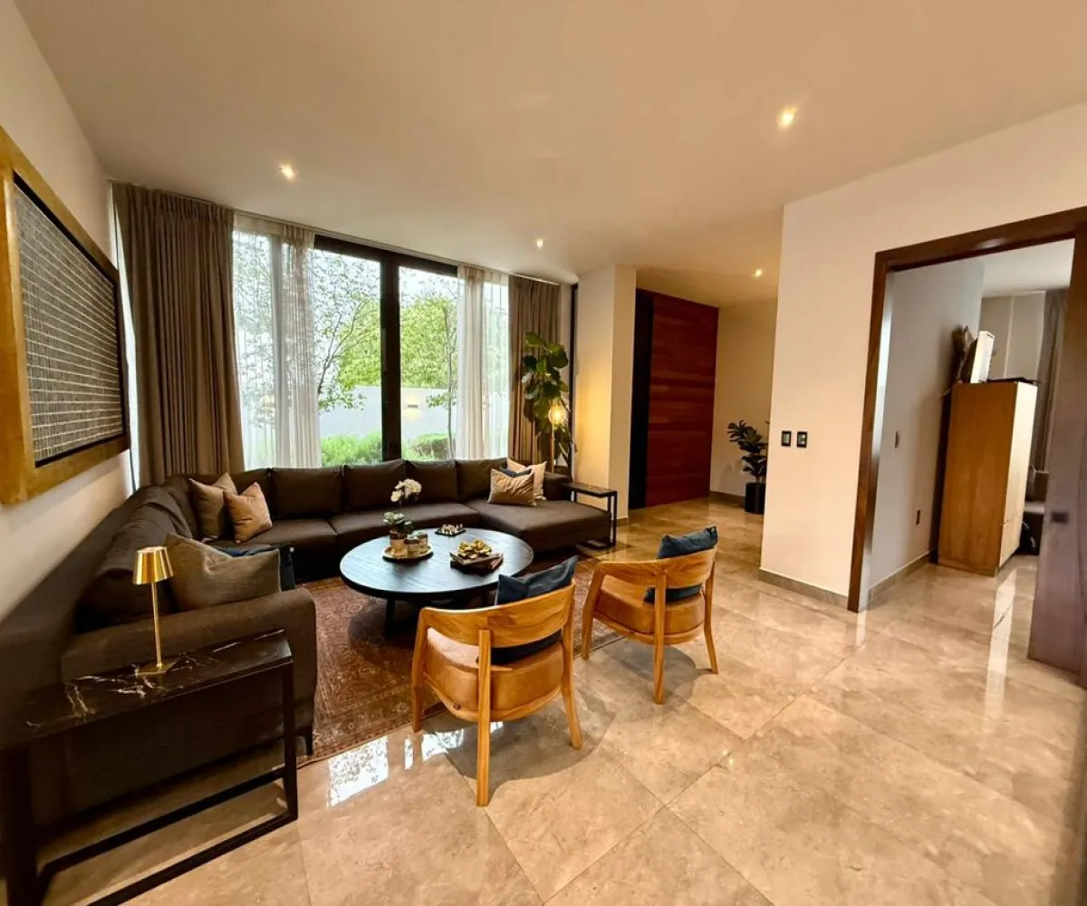 Casa En Venta,San Juan de Ocotán,Avenida Vallarta Eje Poniente 2701, Zapopan, Jalisco 45019, 3 Habitaciones,5 Baños,Avenida Vallarta Eje Poniente,3,pnMtMiN