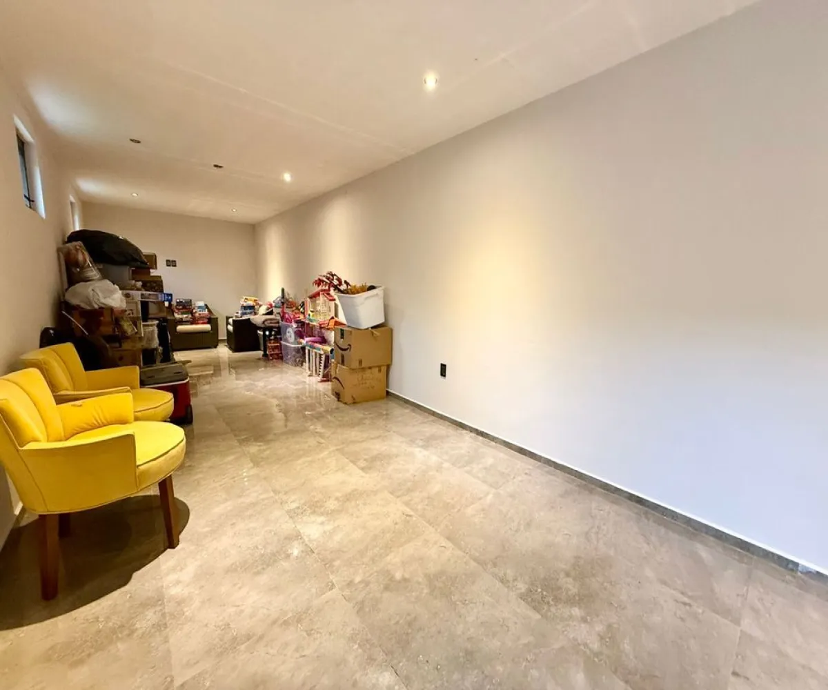 Casa En Venta,San Juan de Ocotán,Avenida Vallarta Eje Poniente 2701, Zapopan, Jalisco 45019, 3 Habitaciones,5 Baños,Avenida Vallarta Eje Poniente,3,pnMtMiN