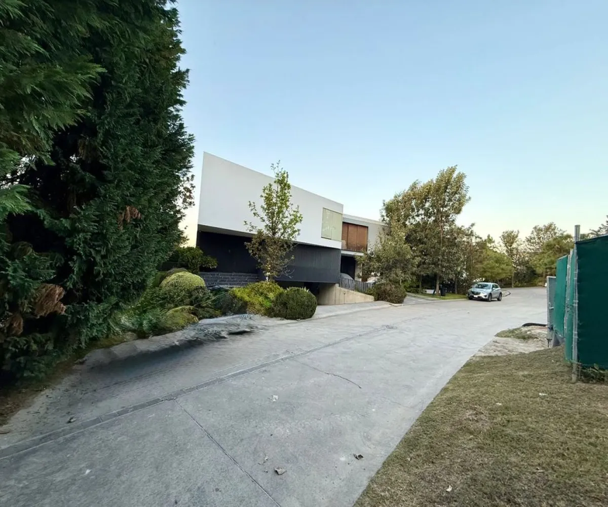 Terreno En Venta,Vallarta Universidad,Avenida Juan Palomar y Arias 1260, Zapopan, Jalisco 45110,Avenida Juan Palomar y Arias,ptjYjBZ