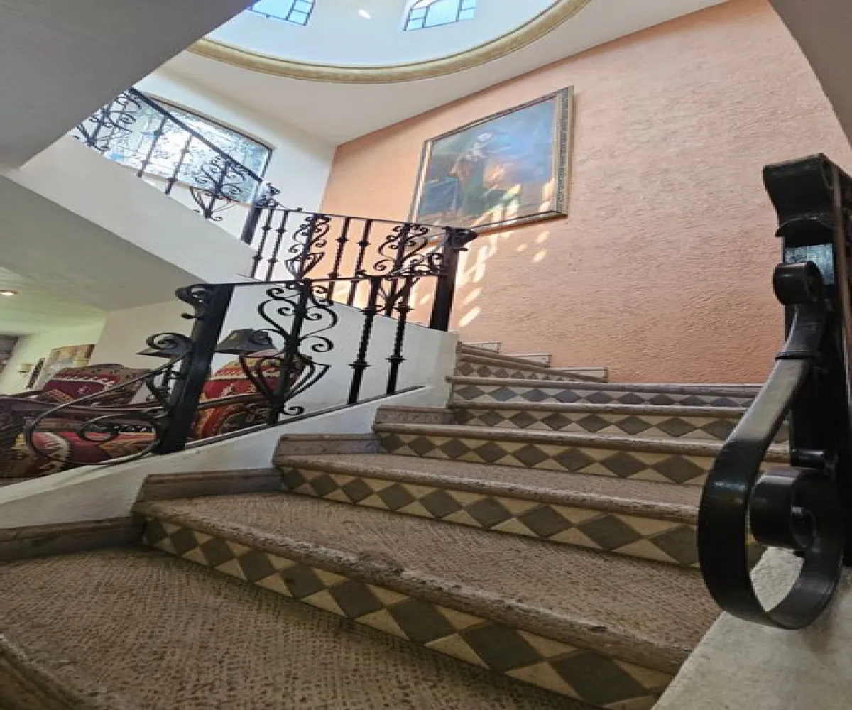 Casa En Venta,Villa Universitaria ,Paseo de Los Robles 4310, Zapopan, Jalisco 45110, 4 Habitaciones,5 Baños,Paseo de Los Robles,3,p2Sk6sZ