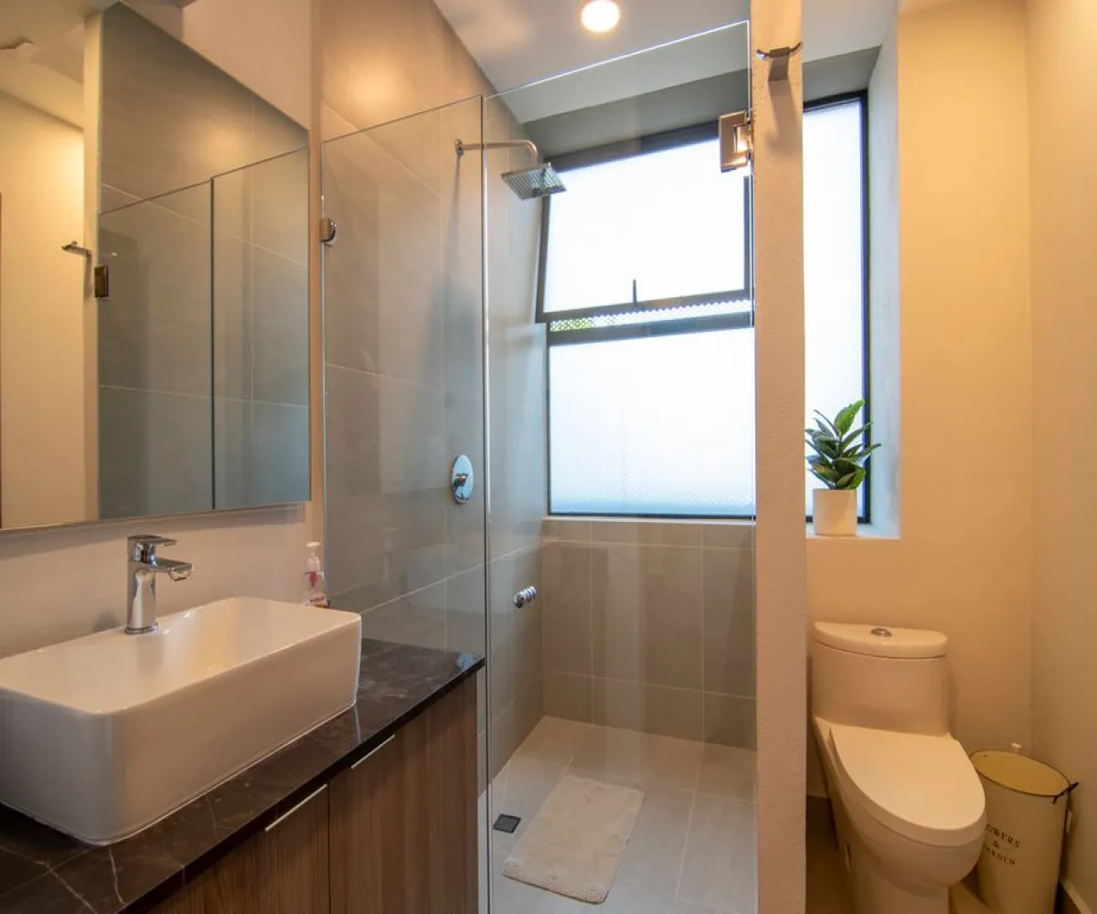 Departamento En Venta,Arcos Vallarta,Calle Miguel Lerdo de Tejada 2620, Guadalajara, Jalisco 44130, 2 Habitaciones,2 Baños,Calle Miguel Lerdo de Tejada,1,pmRygrt