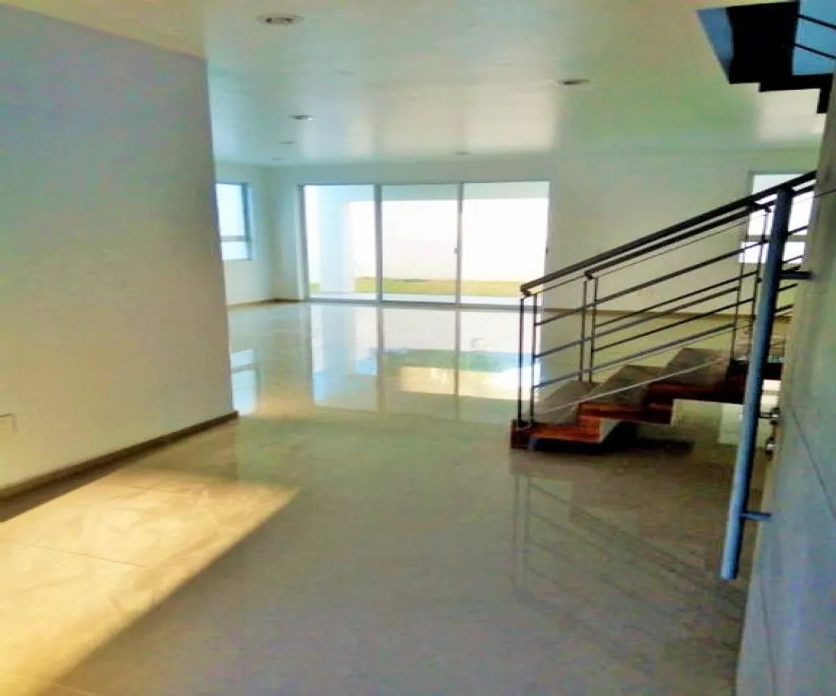 Casa En Venta,Bosques de Santa Anita,LOS PIRINEOS 2 C2, Tlajomulco de Zúñiga, Jalisco 45640, 3 Habitaciones,3 Baños,LOS PIRINEOS ,2,p9SuZxJ