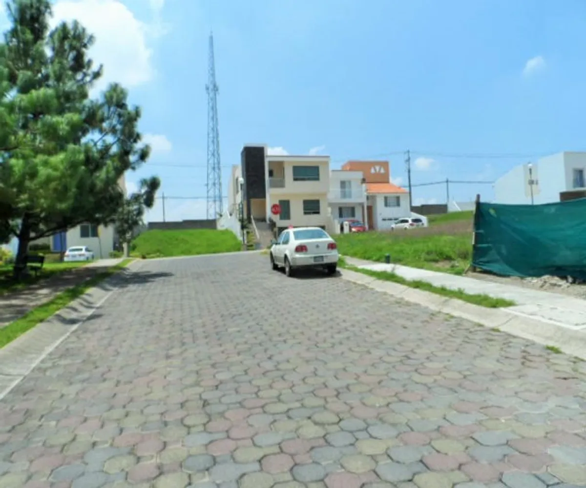 Casa En Venta,Bosques de Santa Anita,LOS PIRINEOS 2 C2, Tlajomulco de Zúñiga, Jalisco 45640, 3 Habitaciones,3 Baños,LOS PIRINEOS ,2,p9SuZxJ