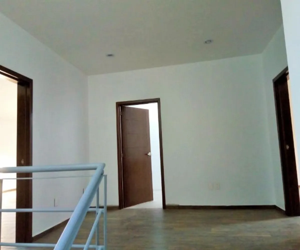 Casa En Venta,Bosques de Santa Anita,LOS PIRINEOS 2 C2, Tlajomulco de Zúñiga, Jalisco 45640, 3 Habitaciones,3 Baños,LOS PIRINEOS ,2,p9SuZxJ