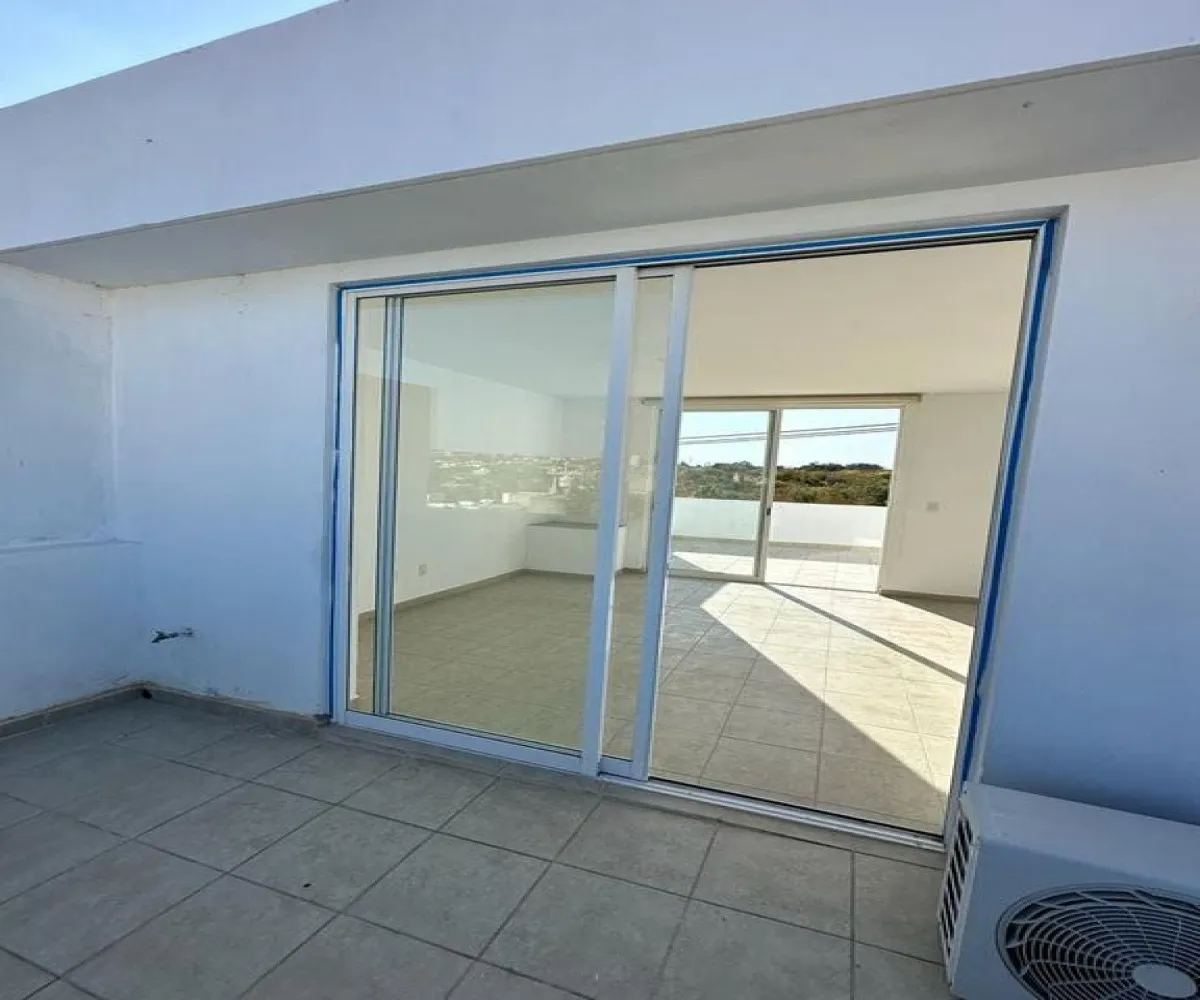 Casa En Venta,Colonia San Gonzalo,Calle Manzano 7362, Zapopan, Jalisco 45134, 3 Habitaciones,2 Baños,Calle Manzano,1,pMHLUSf