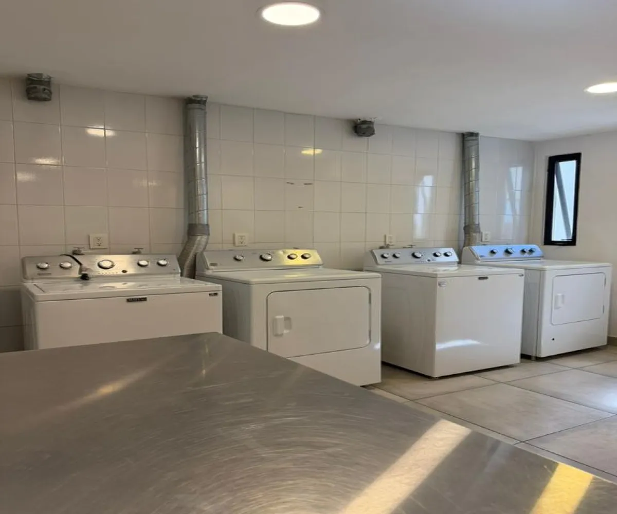 Departamento En Renta,Guadalajara Centro,Calzada del Federalismo Norte 75 5, Guadalajara, Jalisco 44220, 2 Habitaciones,1 Baño,Calzada del Federalismo Norte,1,p3FHg7I