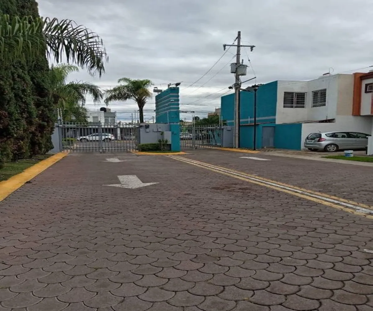 Casa En Venta,Parques Santa Cruz Del Valle,San Camilo 2898, San Pedro Tlaquepaque, Jalisco 45615, 3 Habitaciones,2 Baños,San Camilo,2,pl7VNDM