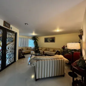 Casa En Renta,Bosques de Santa Anita,Avenida Bosques 1064, Tlajomulco de Zúñiga, Jalisco 45640, 4 Habitaciones,4 Baños,Avenida Bosques,2,pMd0EaY