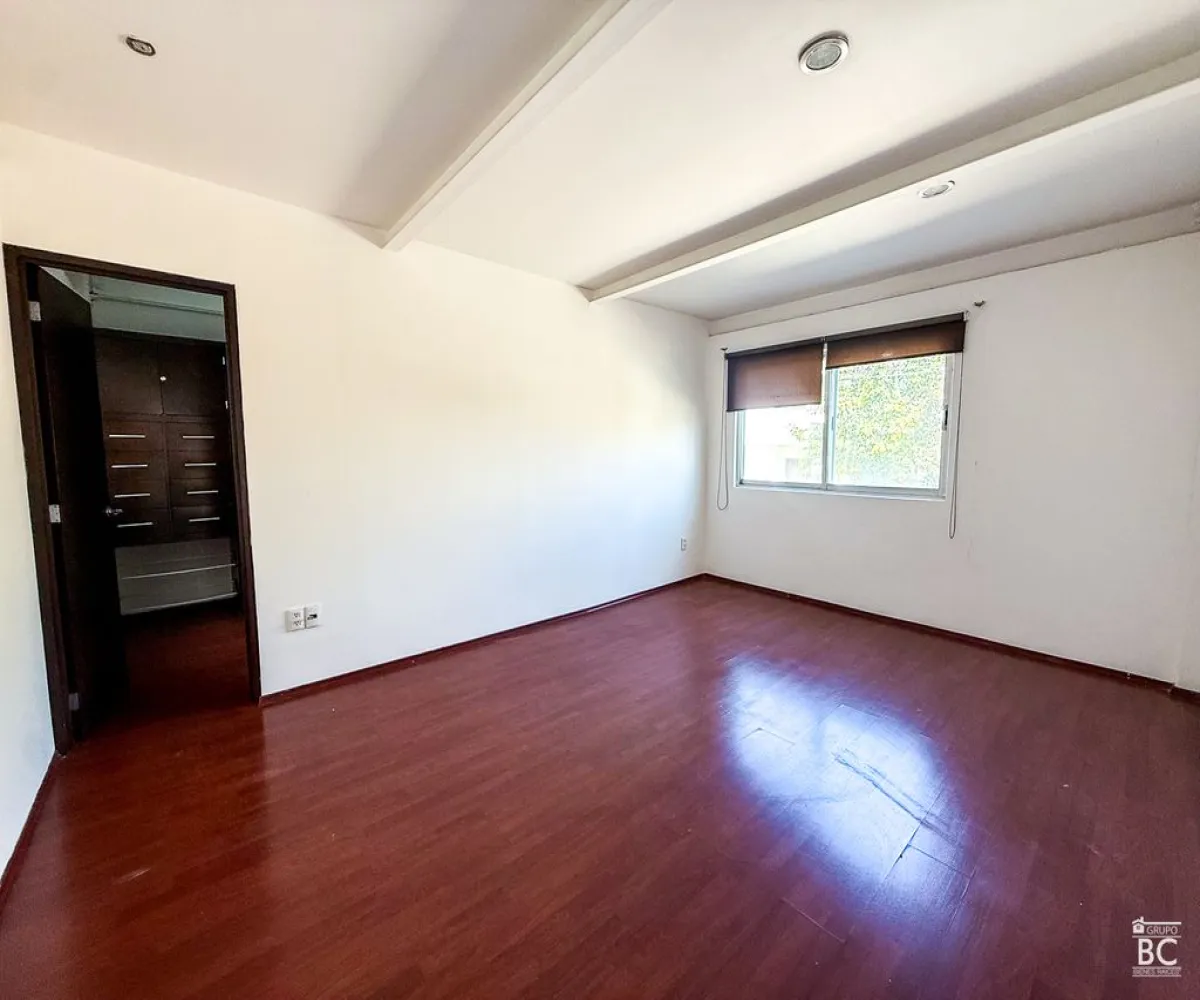Casa En Venta,Valle Real,Jardín de Las Azaleas 9, Zapopan, Jalisco 45136, 3 Habitaciones,3 Baños,Jardín de Las Azaleas,1,pRfYyCv