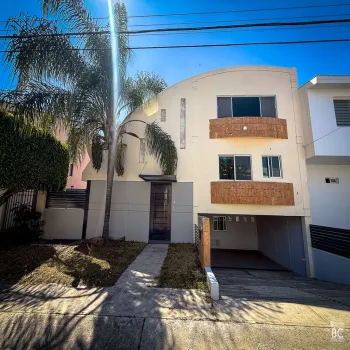 Casa En Venta,Valle Real,Jardín de Las Azaleas 9, Zapopan, Jalisco 45136, 3 Habitaciones,3 Baños,Jardín de Las Azaleas,1,pRfYyCv