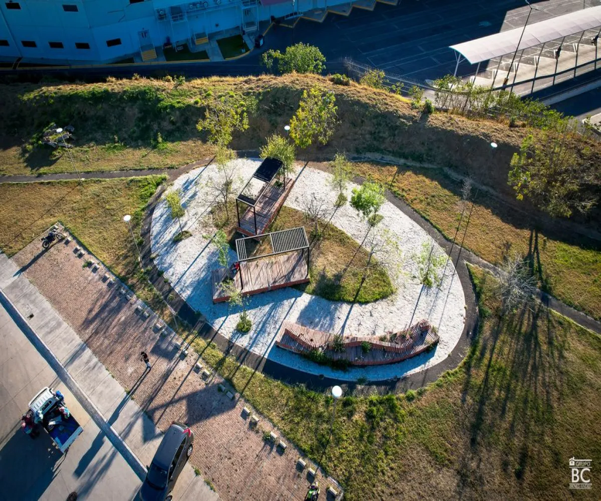 Terreno En Venta,Parques Vallarta,Paseo del Parque 2055 27, Zapopan, Jalisco 45222,Paseo del Parque,pVgOv2d