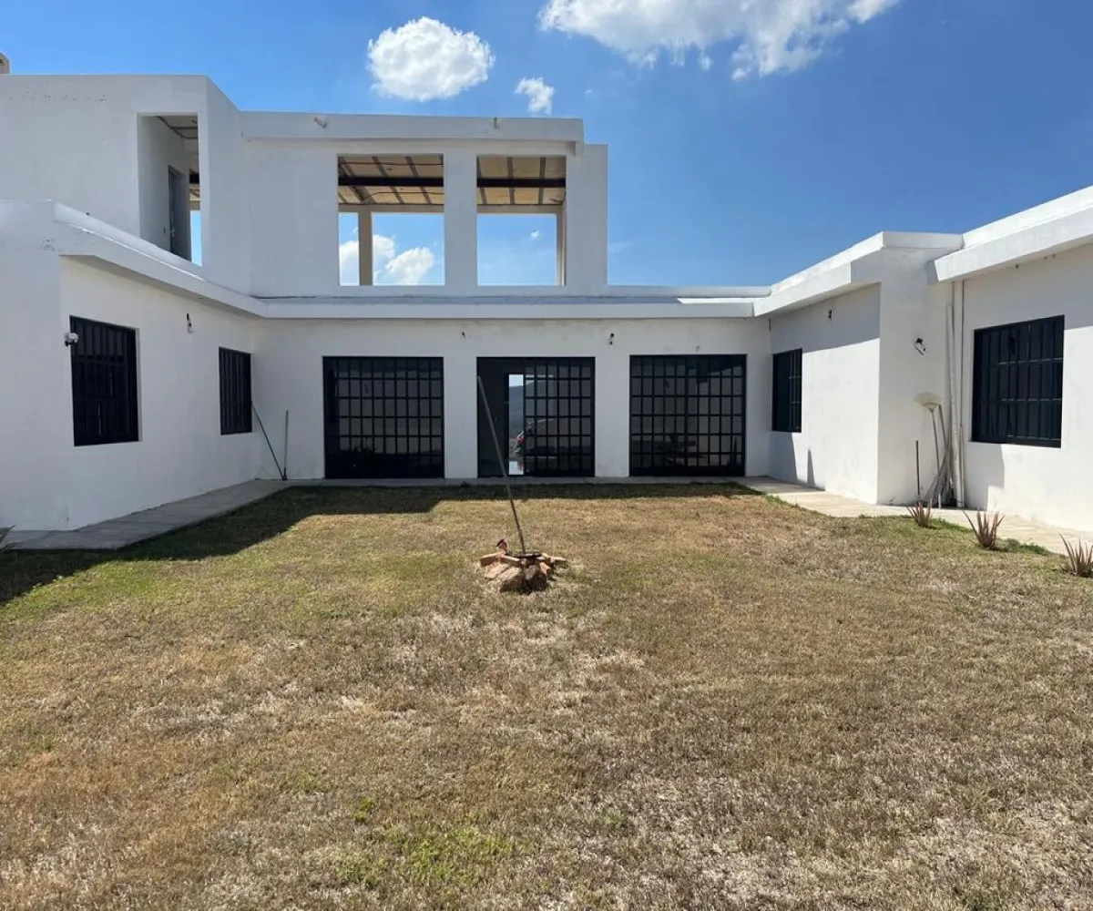 Casa En Venta,Villa corona centro,camino a las cuevas 1001 7, Villa Corona, Jalisco 45730, 3 Habitaciones,3 Baños,camino a las cuevas,2,pqRIgpr