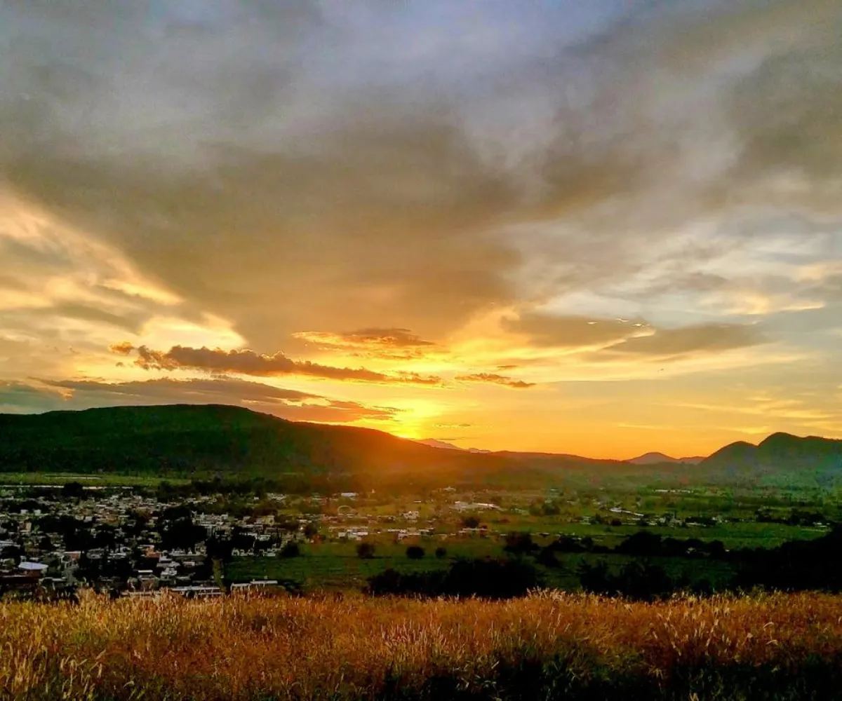 Casa En Venta,Villa corona centro,camino a las cuevas 1001 7, Villa Corona, Jalisco 45730, 3 Habitaciones,3 Baños,camino a las cuevas,2,pqRIgpr