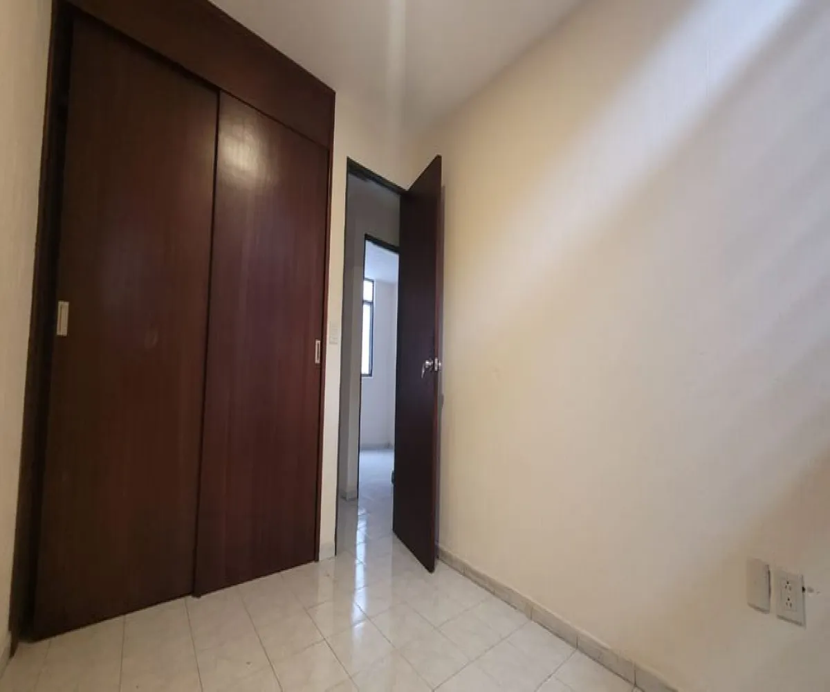 Casa En Venta,Jardines del Valle,Avenida Acueducto 2291, Zapopan, Jalisco 45138, 3 Habitaciones,3 Baños,Avenida Acueducto,2,pfqmLIe