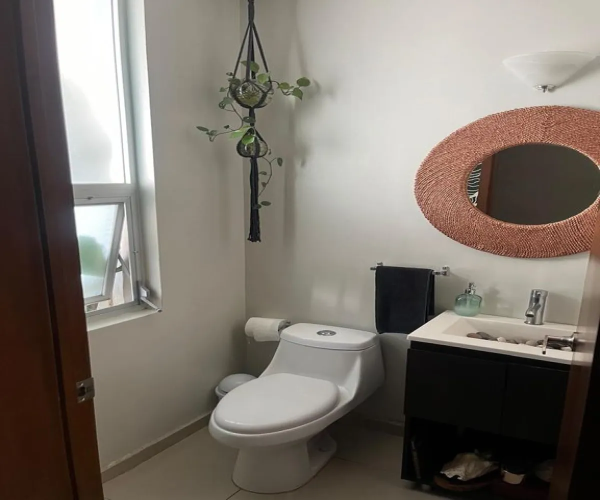 Casa En Venta,La Rua,Prolongación 5 de Mayo 70, Tlajomulco de Zúñiga, Jalisco 45645, 3 Habitaciones,2 Baños,Prolongación 5 de Mayo,2,ptWlys4