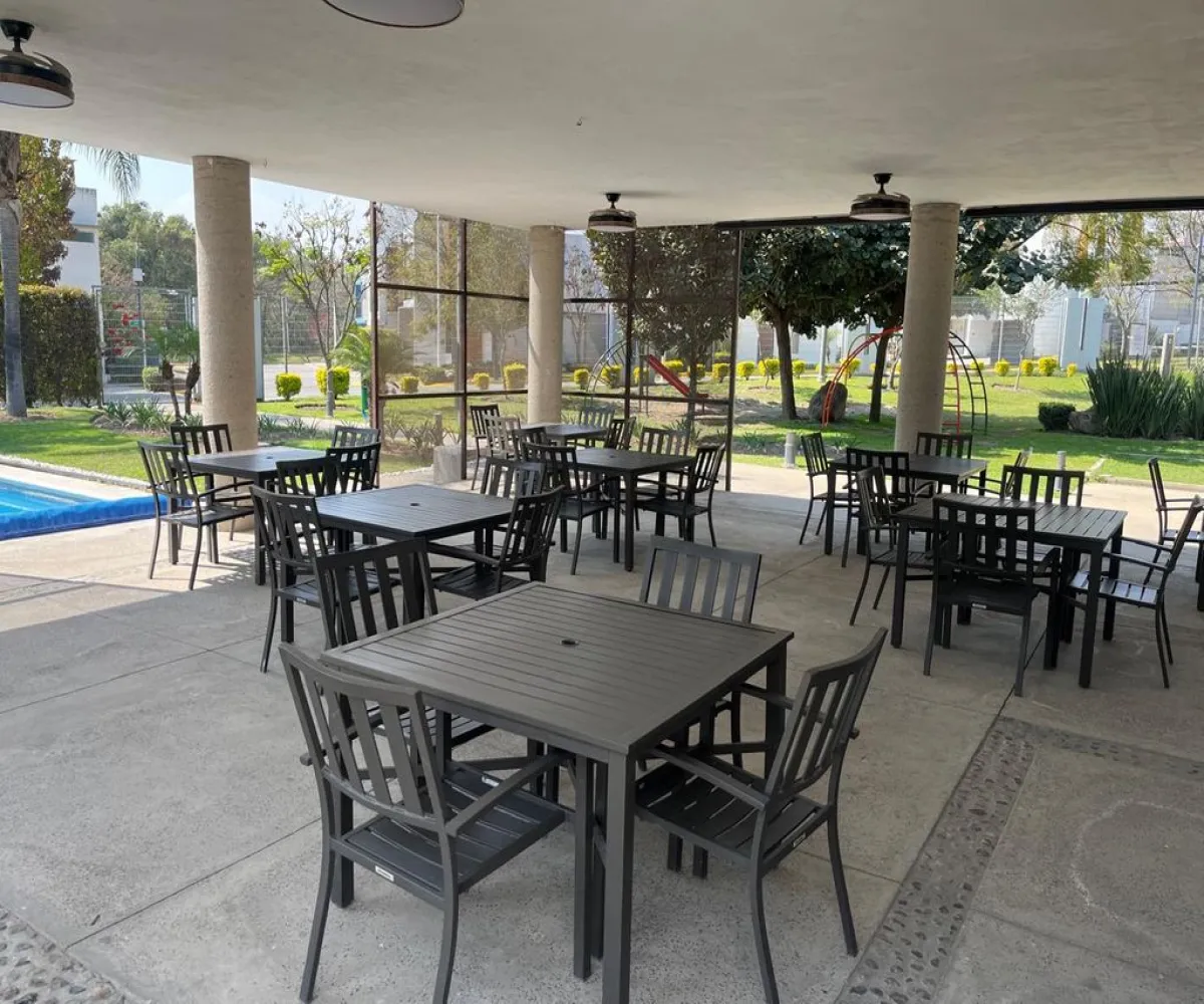 Casa En Venta,La Rua,Prolongación 5 de Mayo 70, Tlajomulco de Zúñiga, Jalisco 45645, 3 Habitaciones,2 Baños,Prolongación 5 de Mayo,2,ptWlys4