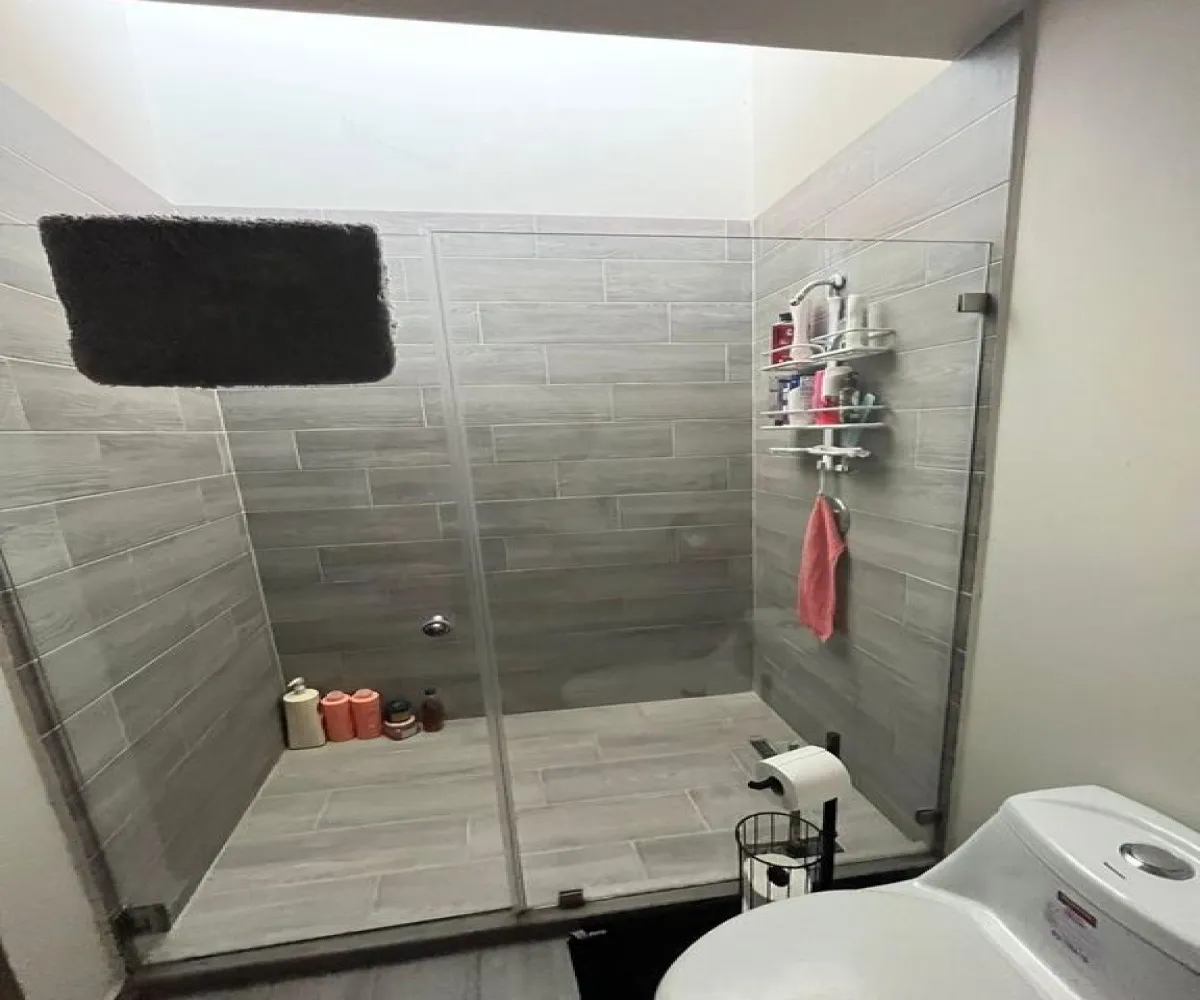 Casa En Venta,Santa Ana Tepetitlán,Francisco Javier Mina 3176 43, Zapopan, Jalisco 45230, 2 Habitaciones,2 Baños,Francisco Javier Mina,2,prqpUlw