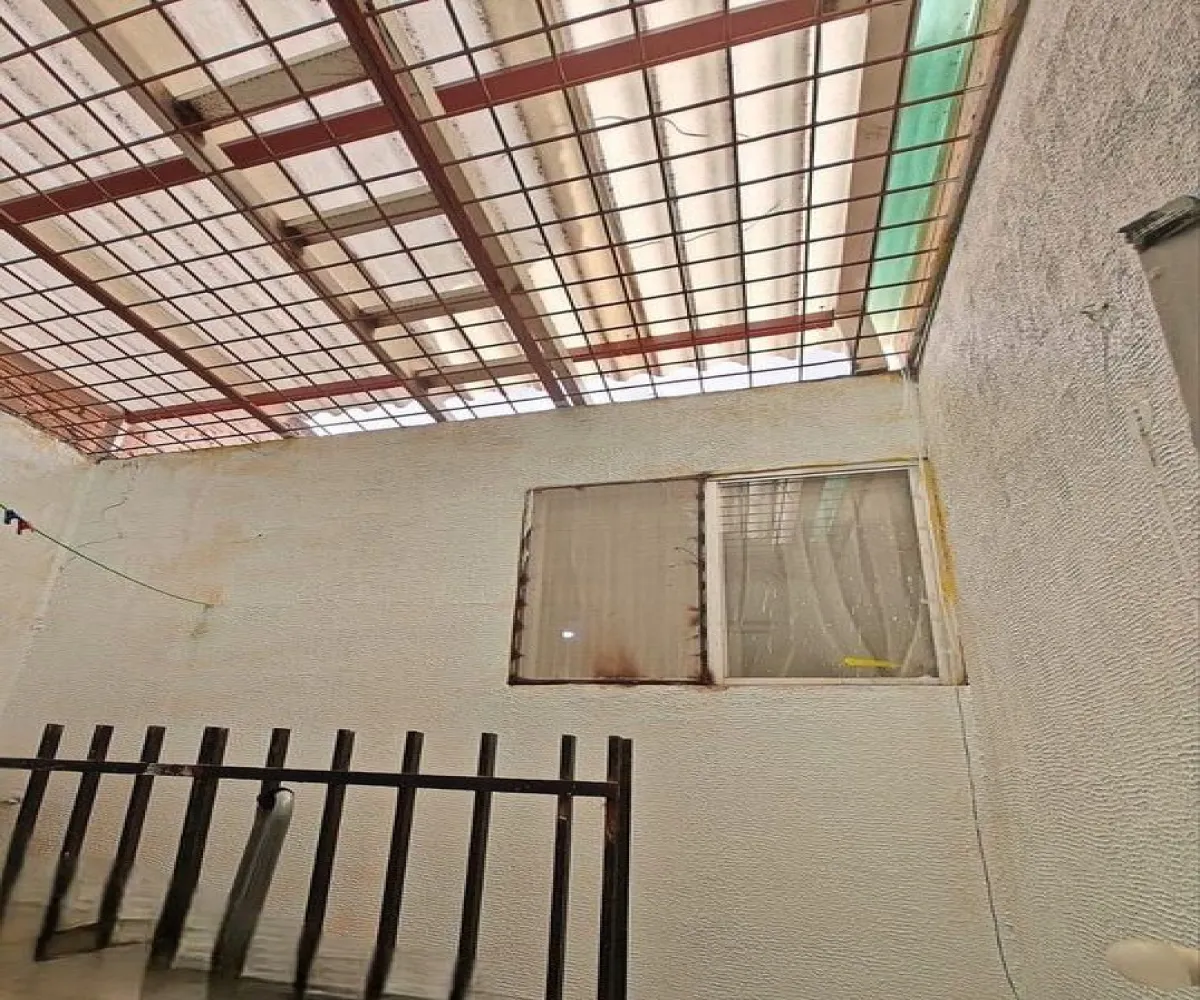 Casa En Venta,Colinas de las Águilas,Calle Río Colotlan 2981, Zapopan, Jalisco 45080, 4 Habitaciones,3 Baños,Calle Río Colotlan,1,pw9bfHv