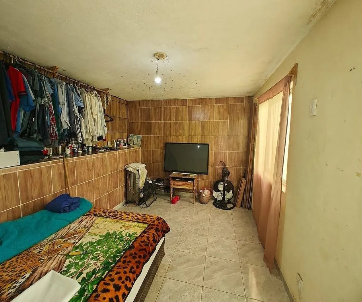 Casa En Venta,Colinas de las Águilas,Calle Río Colotlan 2981, Zapopan, Jalisco 45080, 4 Habitaciones,3 Baños,Calle Río Colotlan,1,pw9bfHv