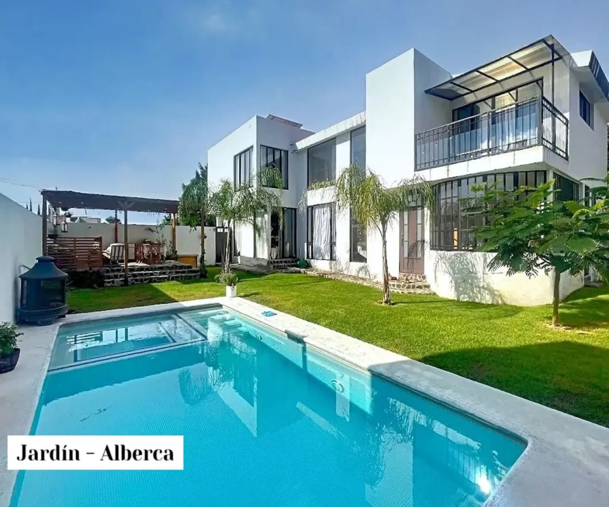 Casa En Venta,Paseo De la Colina Norte 58, Tlajomulco de Zúñiga, Jalisco 45645, 4 Habitaciones,4 Baños,Paseo De la Colina Norte,2,pHUUkrW