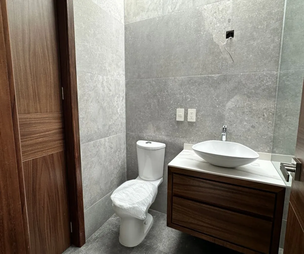 Casa En Venta,Valle imperial coto Maya,Avenida del Bosque Real 1996 79, Zapopan, Jalisco 45134, 4 Habitaciones,3 Baños,Avenida del Bosque Real,2,pso1Mp9