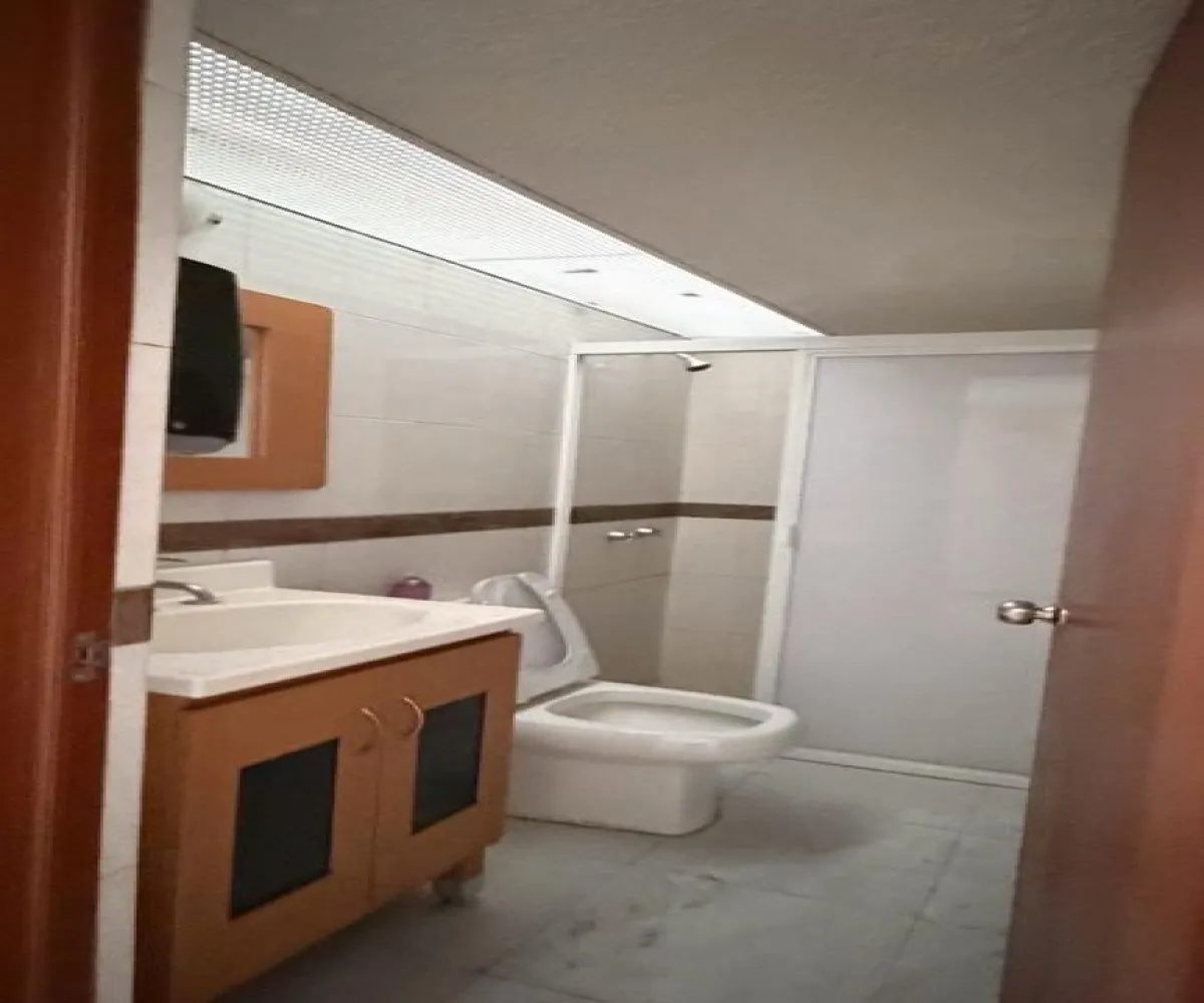 Casa En Renta,Paseos del Sol,Ignacio Calderón 1406, Zapopan, Jalisco 45079, 4 Habitaciones,4 Baños,Ignacio Calderón,2,pxKCwjv