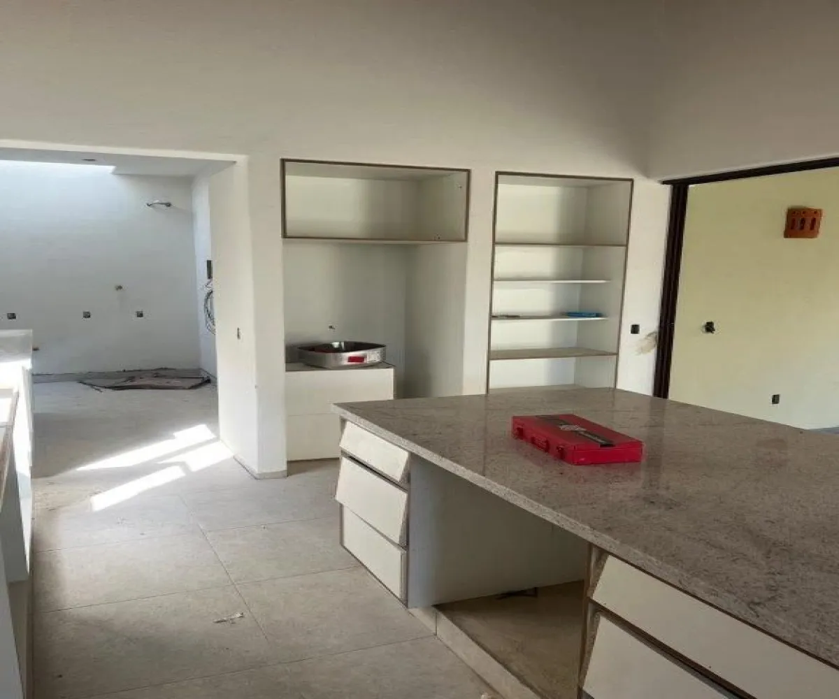 Casa En Venta,Ajijic,Lirios S/N, Chapala, Jalisco 45920, 3 Habitaciones,3 Baños,Lirios,1,pRsWSfZ