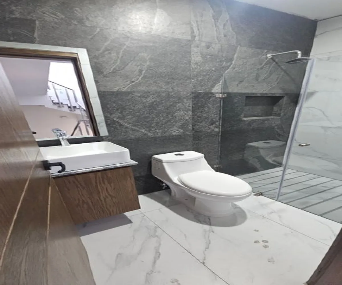 Casa En Venta,Boreales 2 Residencial,Calle Talavera Poniente 3363 45, Zapopan, Jalisco 45134, 4 Habitaciones,3 Baños,Calle Talavera Poniente,3,pmkH7Xw