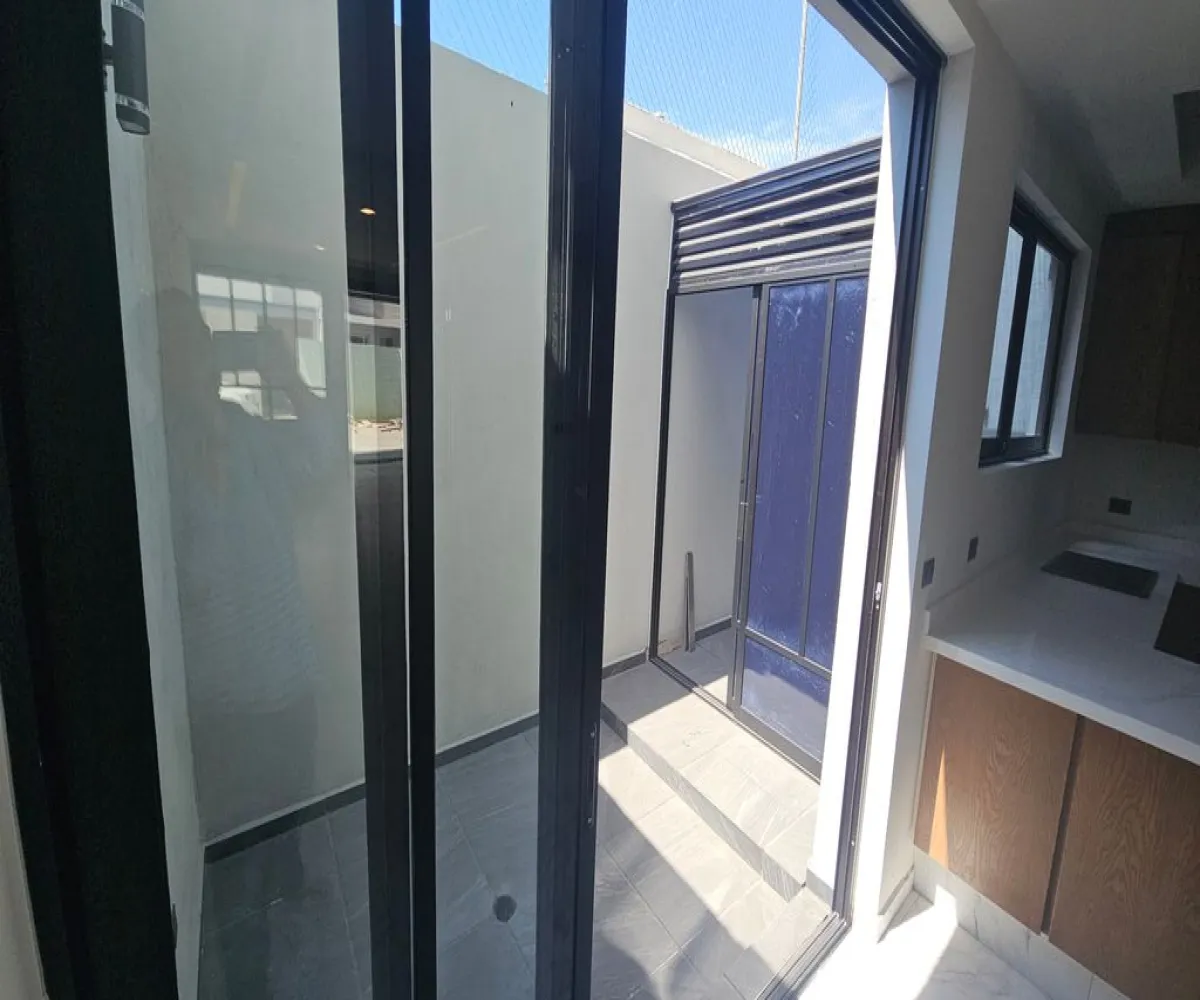 Casa En Venta,Boreales 2 Residencial,Calle Talavera Poniente 3363 45, Zapopan, Jalisco 45134, 4 Habitaciones,3 Baños,Calle Talavera Poniente,3,pmkH7Xw