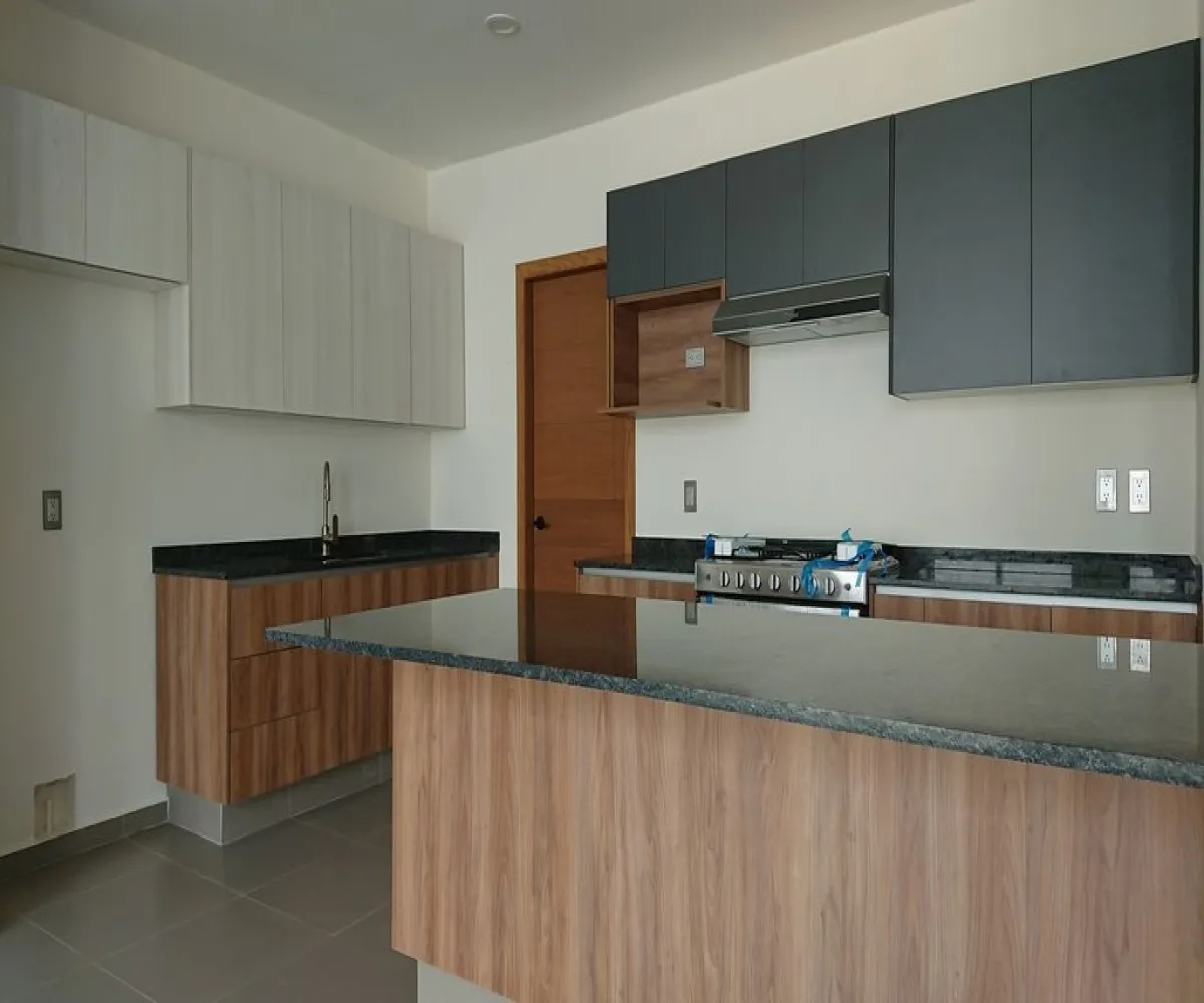 Casa En Venta,Casa Fuerte,Coto La Almena S/N 35, Tlajomulco de Zúñiga, Jalisco 45645, 4 Habitaciones,3 Baños,Coto La Almena,2,pI2xXQd