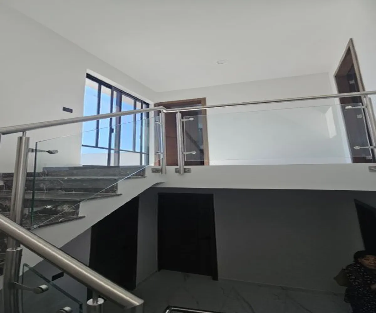 Casa En Venta,Vitana Residencial,Altavista Poniente 303, Zapopan, Jalisco 45134, 4 Habitaciones,3 Baños,Altavista Poniente,3,p6WCTVQ