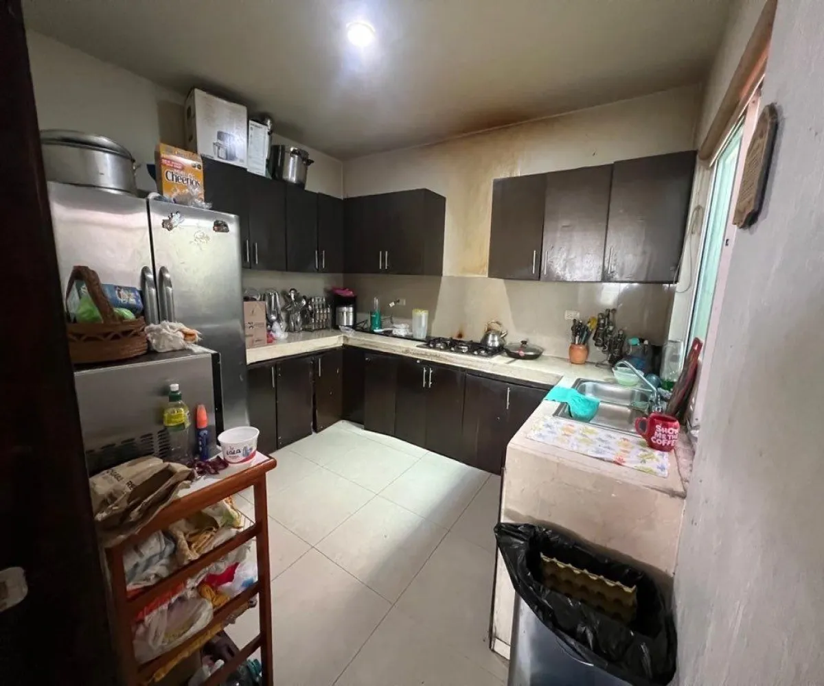 Casa En Venta,Girasoles Élite,Antiguo Camino a Tesistan 1045, Zapopan, Jalisco 45138, 4 Habitaciones,2 Baños,Antiguo Camino a Tesistan,3,plqAXcR
