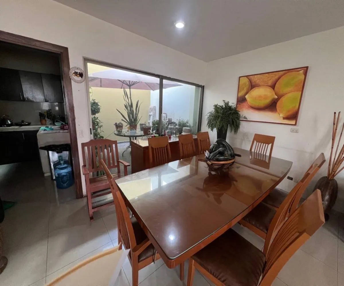 Casa En Venta,Girasoles Élite,Antiguo Camino a Tesistan 1045, Zapopan, Jalisco 45138, 4 Habitaciones,2 Baños,Antiguo Camino a Tesistan,3,plqAXcR