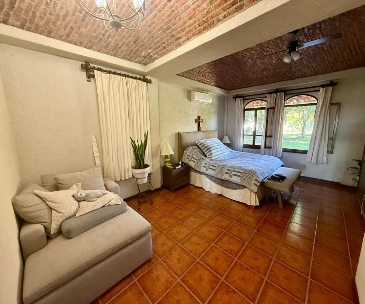 Terreno En Venta,Rancho el cueto S/N, Encarnación de Díaz, Jalisco 47270, 4 Habitaciones,4 Baños,Rancho el cueto,1,pPD1hNr