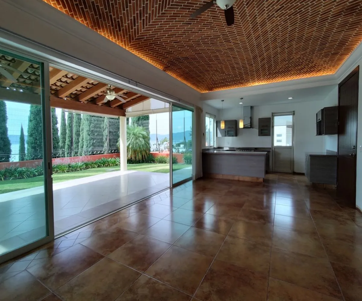 Casa En Venta,Raquet Club,La Puerta 5, Jocotepec, Jalisco 45820, 4 Habitaciones,3 Baños,La Puerta,1,pTrfRHu