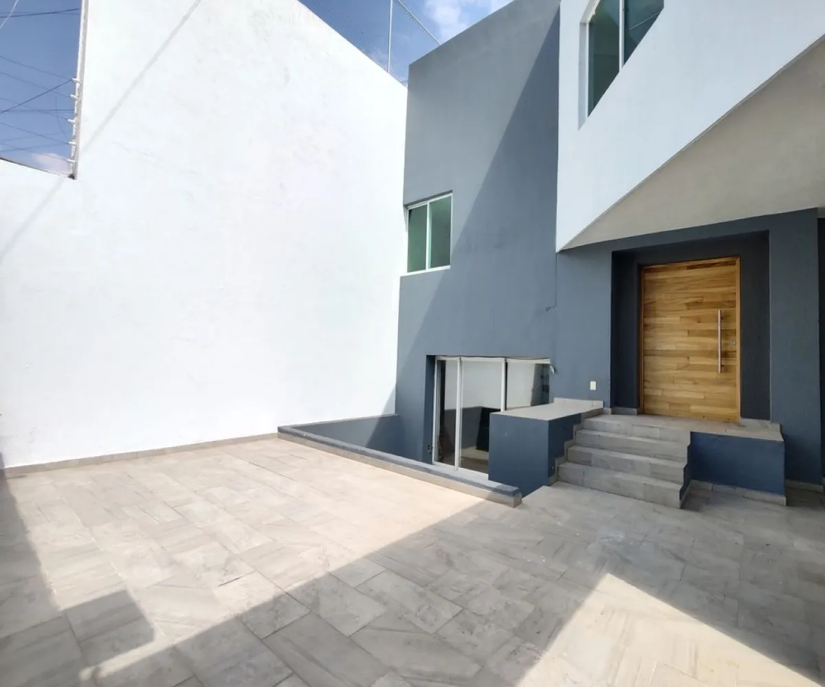 Casa En Venta,Ciudad de los Niños,J. J. Martínez Aguirre 3346, Zapopan, Jalisco 45040, 6 Habitaciones,6 Baños,J. J. Martínez Aguirre,3,pMq0aaU