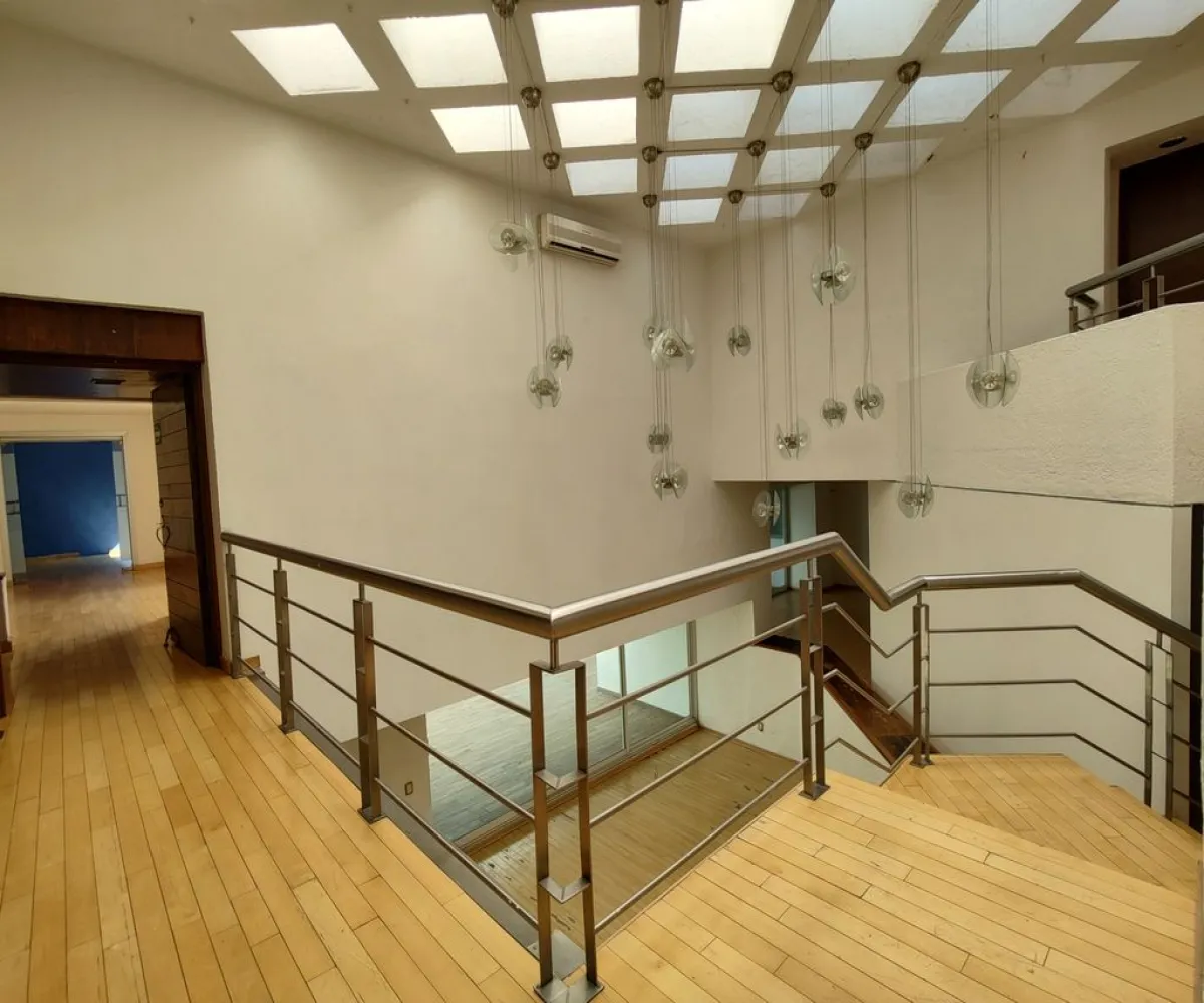 Casa En Venta,Ciudad de los Niños,J. J. Martínez Aguirre 3346, Zapopan, Jalisco 45040, 6 Habitaciones,6 Baños,J. J. Martínez Aguirre,3,pMq0aaU