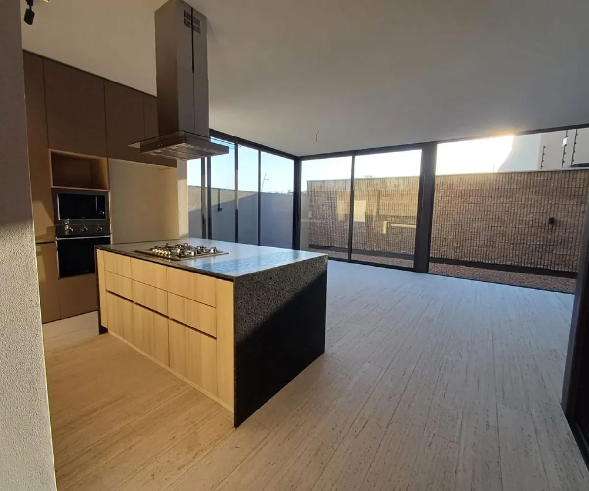 Casa En Venta,Cumbres del Lago,Avenida Lago de Juriquilla 411 1002, Querétaro, Querétaro 76230, 4 Habitaciones,4 Baños,Avenida Lago de Juriquilla,1,pp9T71C