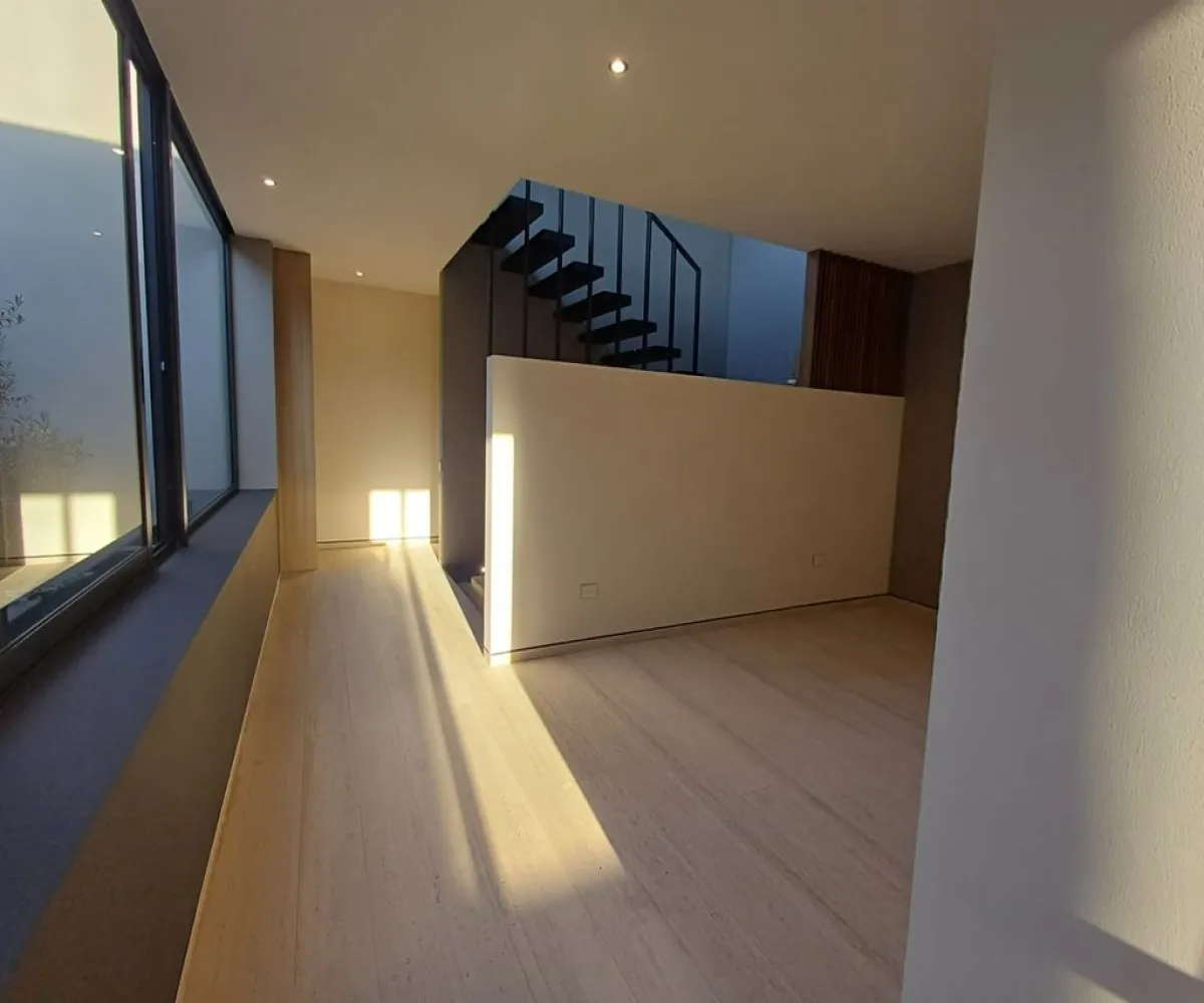 Casa En Venta,Cumbres del Lago,Avenida Lago de Juriquilla 411 1002, Querétaro, Querétaro 76230, 4 Habitaciones,4 Baños,Avenida Lago de Juriquilla,1,pp9T71C