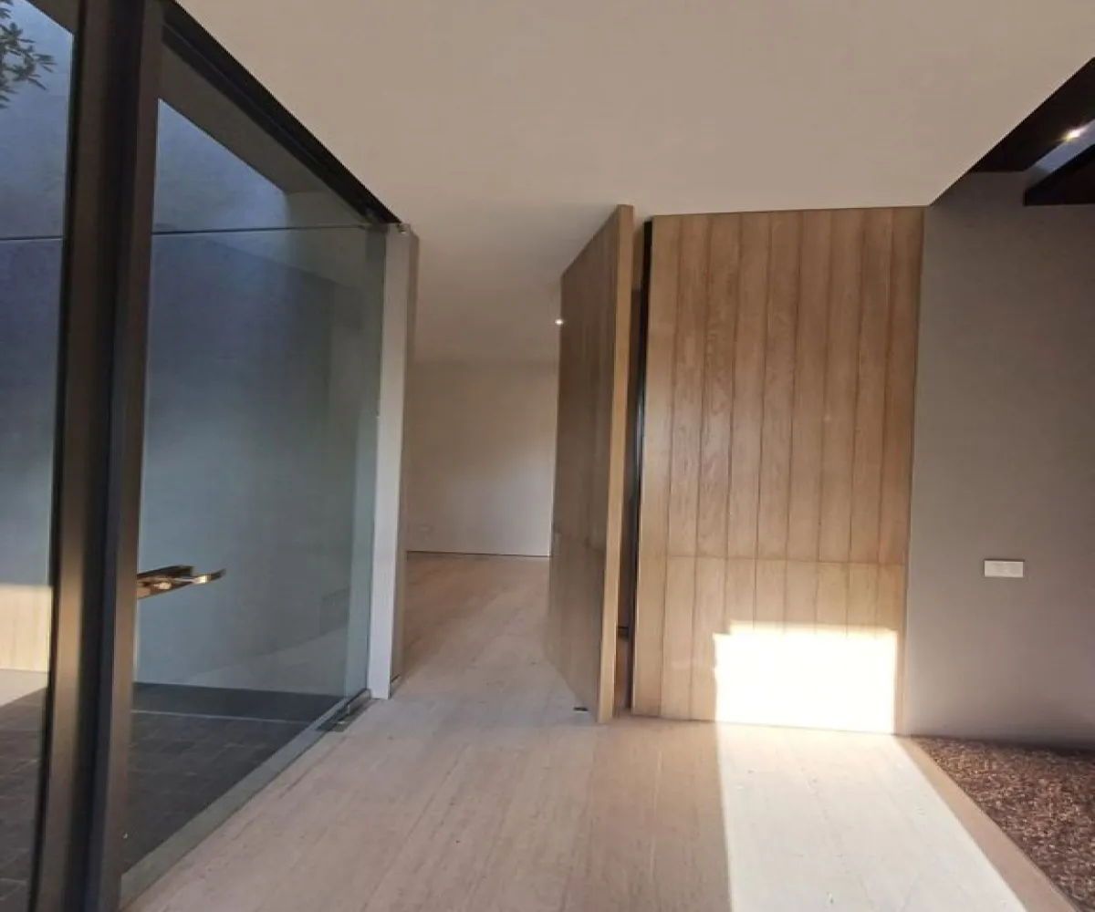 Casa En Venta,Cumbres del Lago,Avenida Lago de Juriquilla 411 1002, Querétaro, Querétaro 76230, 4 Habitaciones,4 Baños,Avenida Lago de Juriquilla,1,pp9T71C