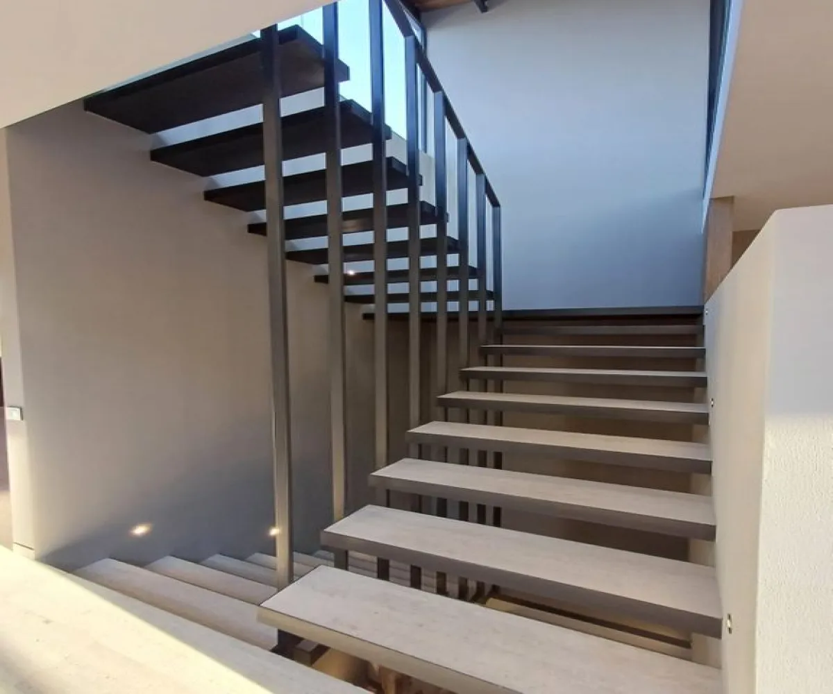 Casa En Venta,Cumbres del Lago,Avenida Lago de Juriquilla 411 1002, Querétaro, Querétaro 76230, 4 Habitaciones,4 Baños,Avenida Lago de Juriquilla,1,pp9T71C