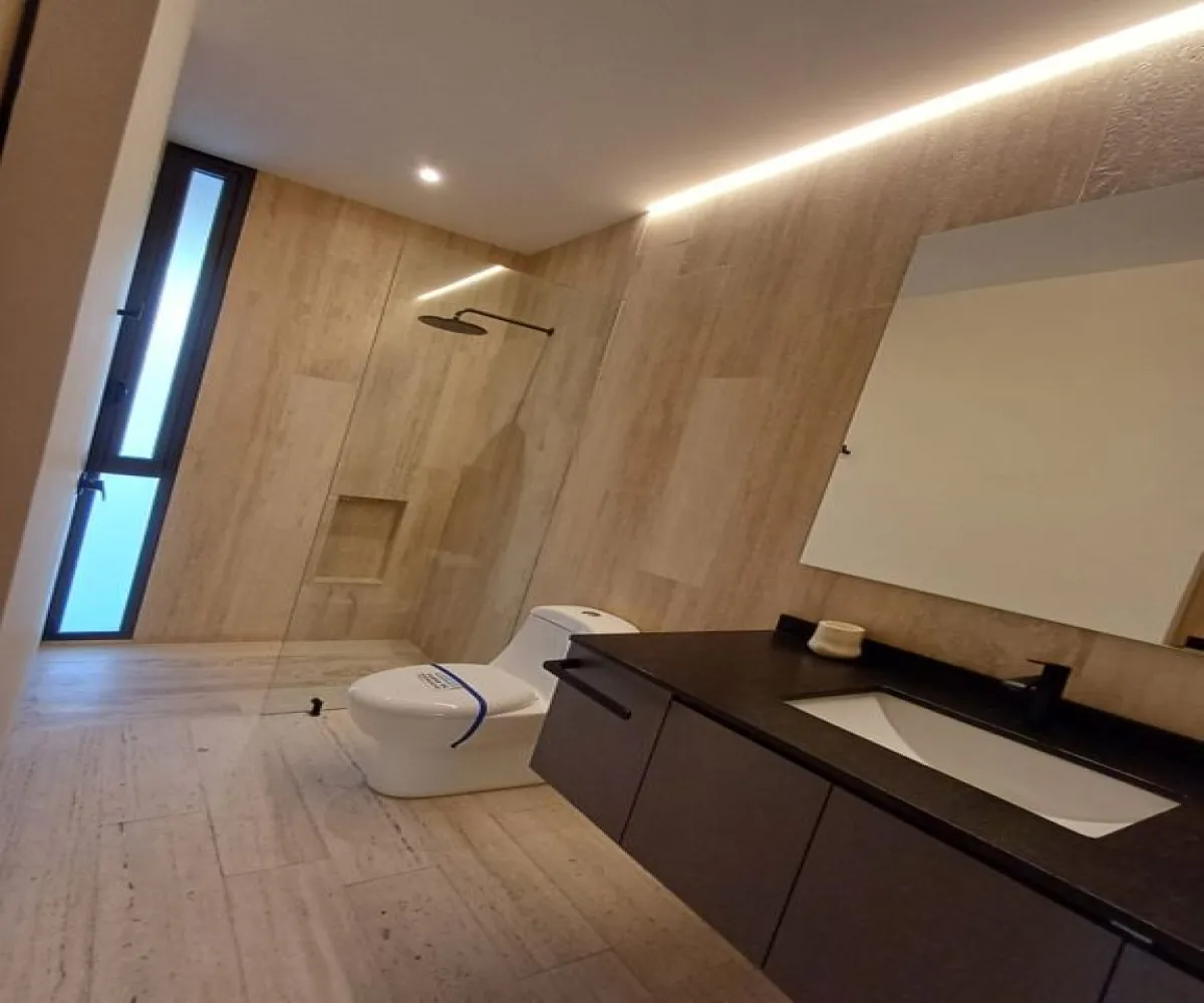 Casa En Venta,Cumbres del Lago,Avenida Lago de Juriquilla 411 1002, Querétaro, Querétaro 76230, 4 Habitaciones,4 Baños,Avenida Lago de Juriquilla,1,pp9T71C