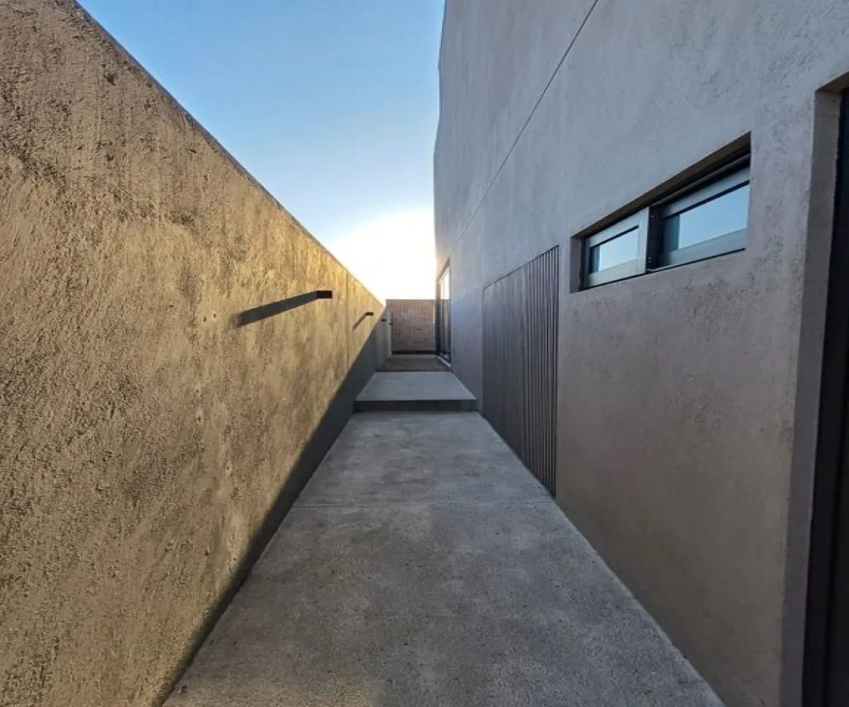 Casa En Venta,Cumbres del Lago,Avenida Lago de Juriquilla 411 1002, Querétaro, Querétaro 76230, 4 Habitaciones,4 Baños,Avenida Lago de Juriquilla,1,pp9T71C