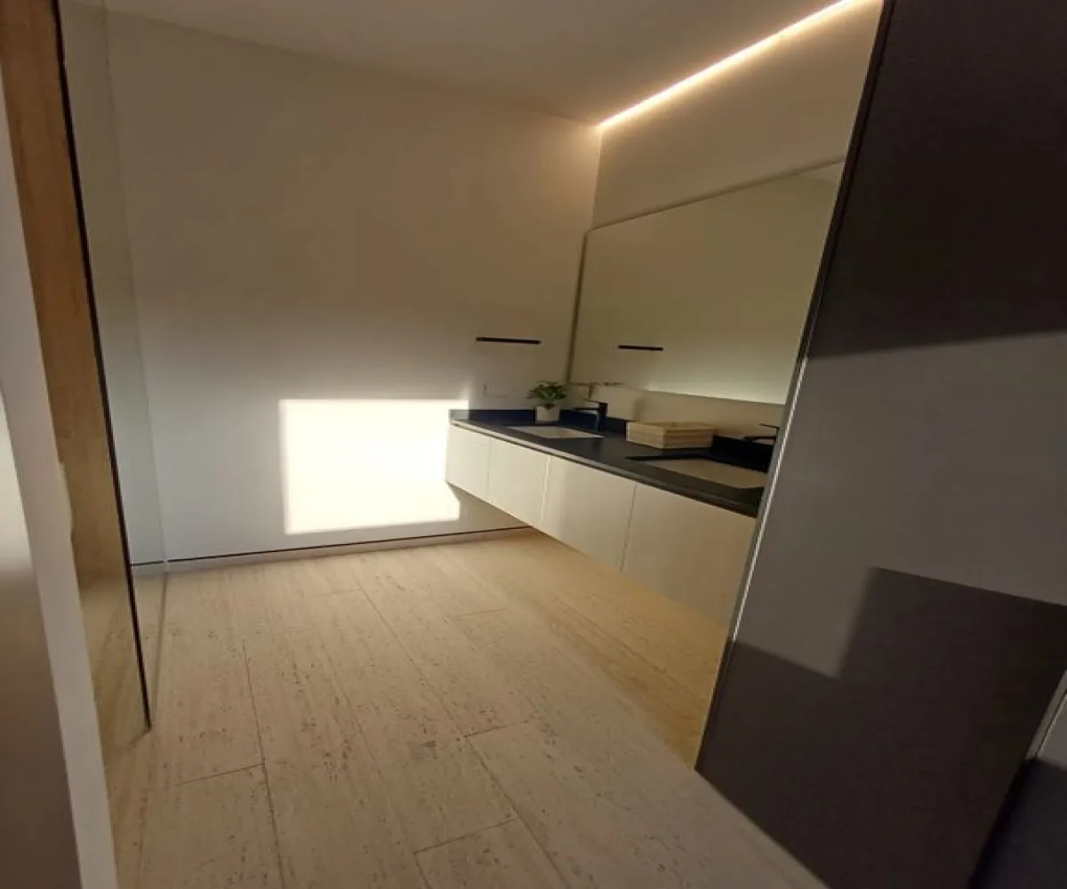 Casa En Venta,Cumbres del Lago,Avenida Lago de Juriquilla 411 1002, Querétaro, Querétaro 76230, 4 Habitaciones,4 Baños,Avenida Lago de Juriquilla,1,pp9T71C