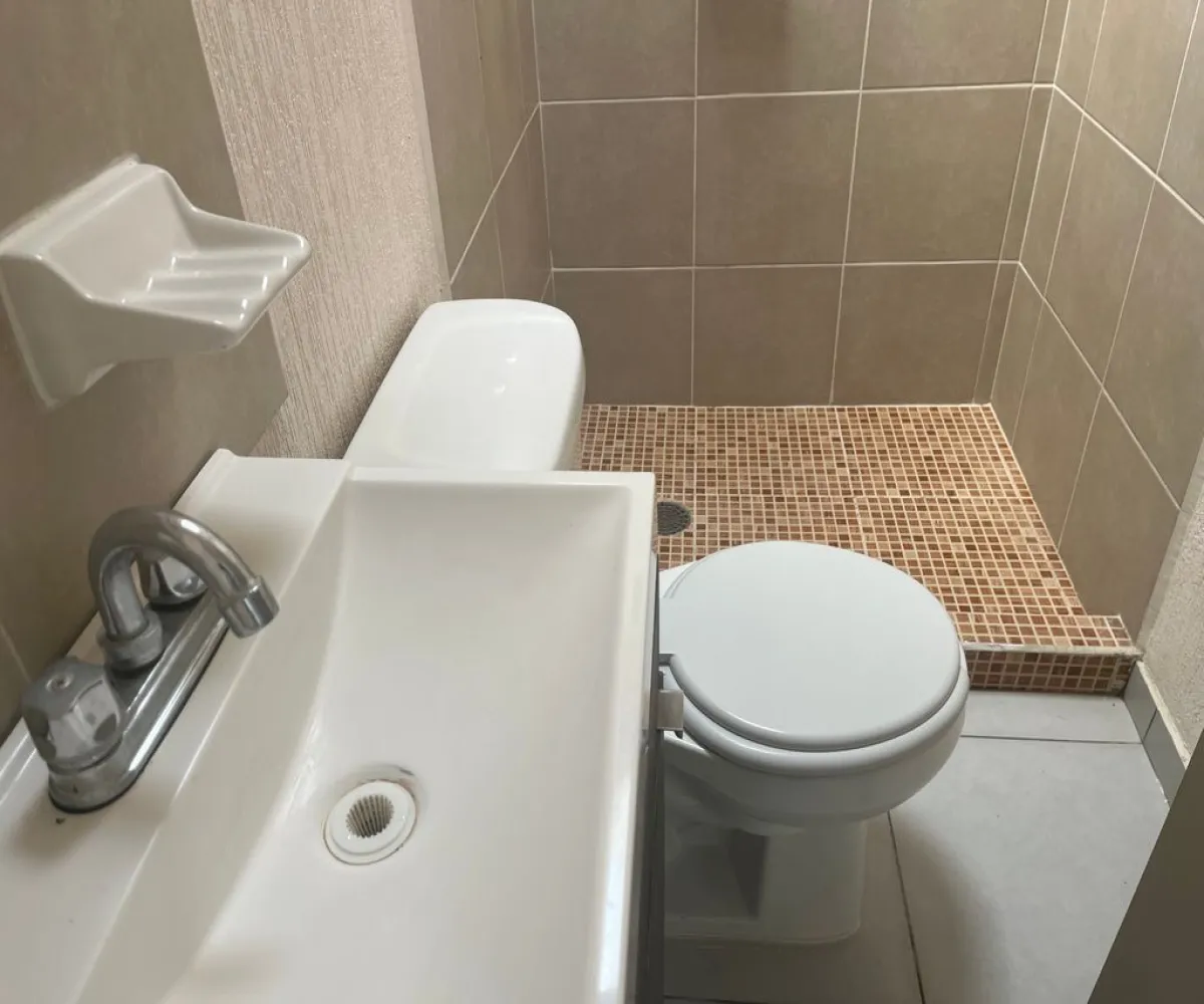 Casa En Venta,Mirador del bosque ,Avenida Cañadas 59 72, Zapopan, Jalisco 45200, 2 Habitaciones,1 Baño,Avenida Cañadas ,2,p2ivNZU