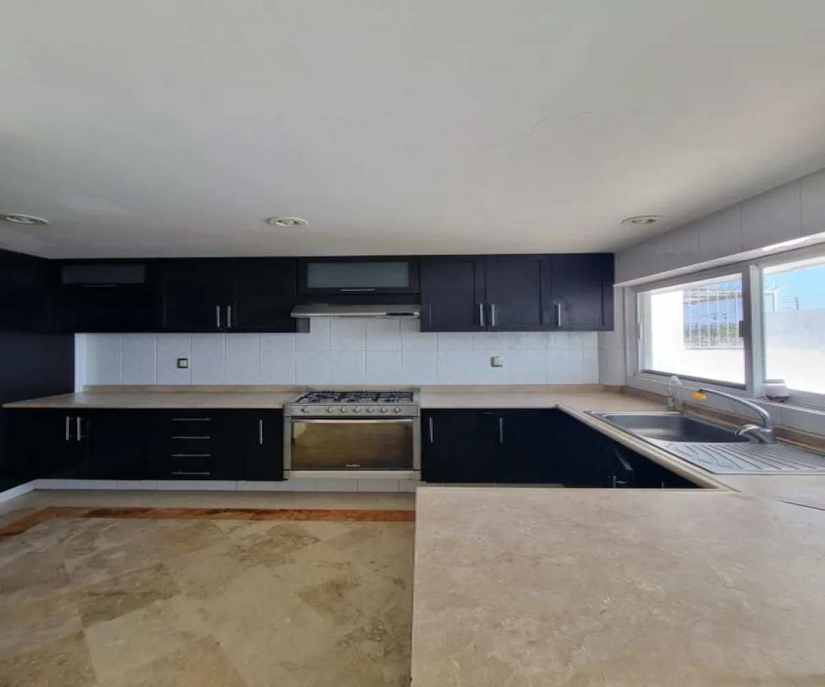 Casa En Renta,Ciudad Bugambilias,Paseo de Las Gacelas S/N, Zapopan, Jalisco 45237, 4 Habitaciones,3 Baños,Paseo de Las Gacelas,1,pLWpTjb